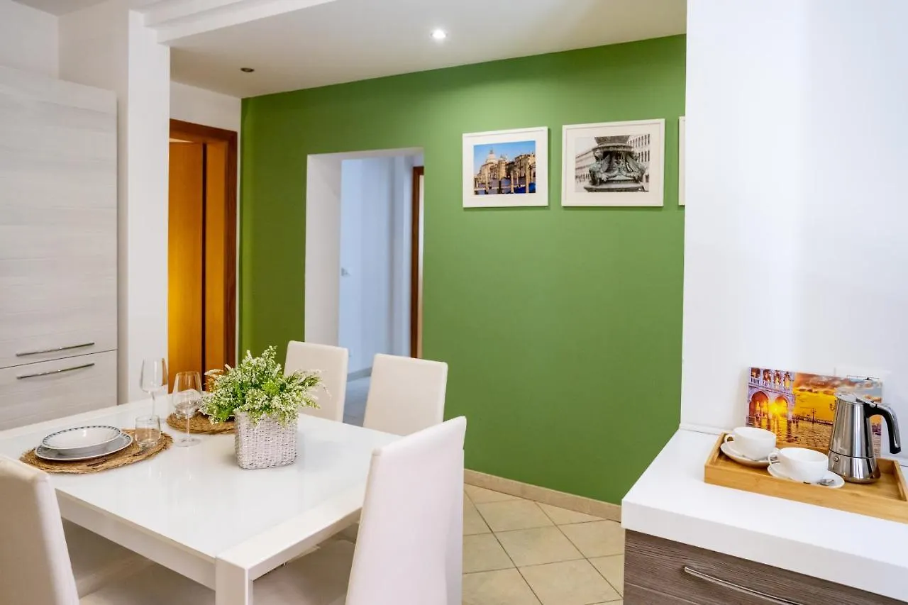 Ca' Ormesini Lovely Apartment Venice Italy