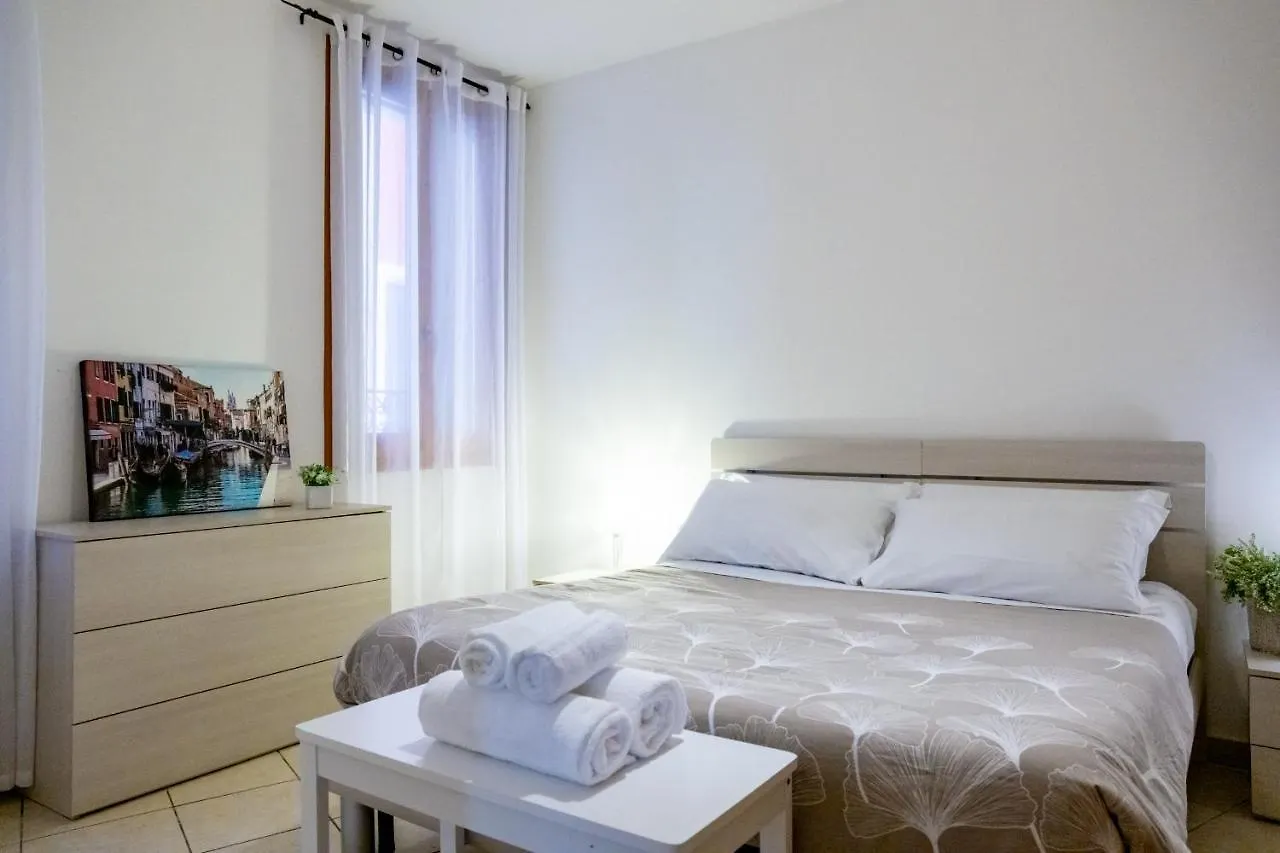 Ca' Ormesini Lovely Apartment Venice Italy